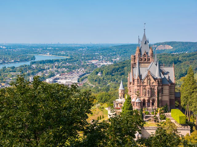 Drachenburg Castle, Königswinter Drachenburg Castle, Königswinter