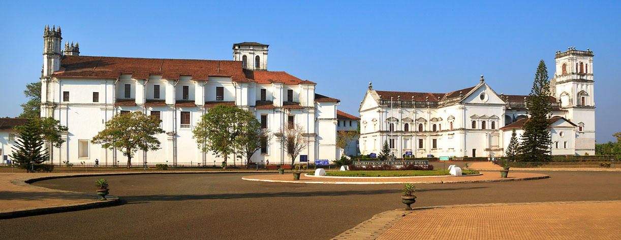 Se Cathedral located in Old Goa, Mormugao