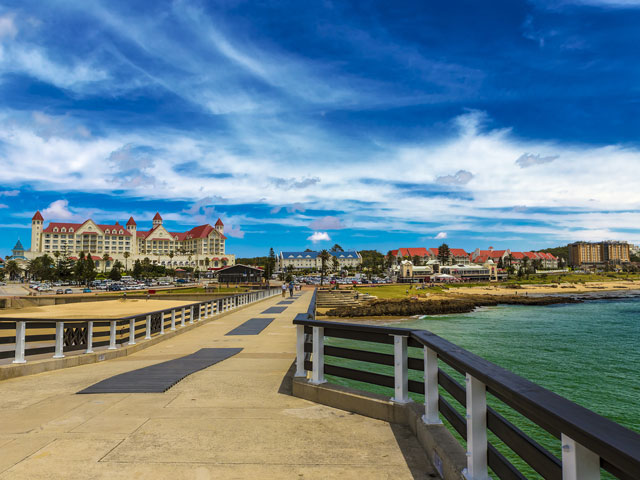  137m long Shark Rock Pier and Hobie Beach in Port Elizabeth