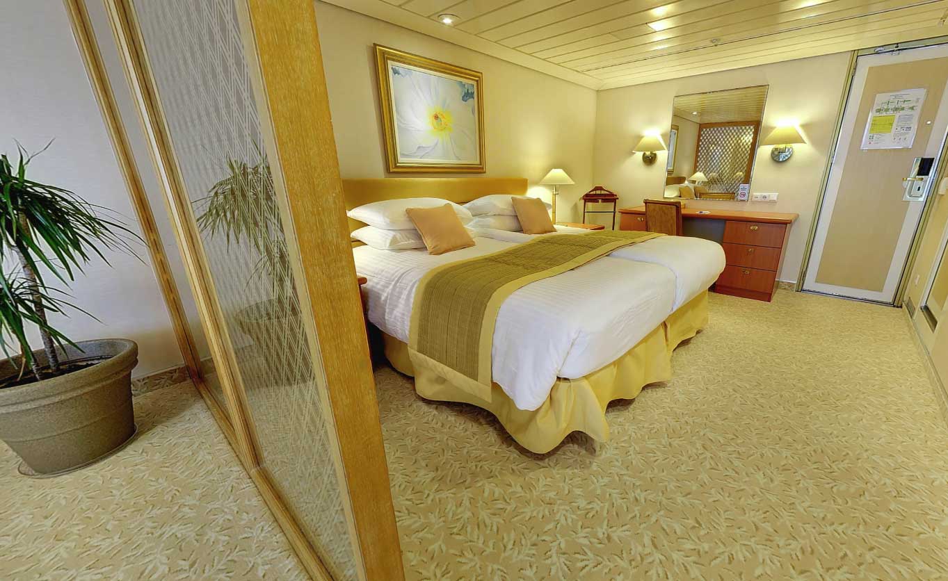 balmoral cruise ship interior