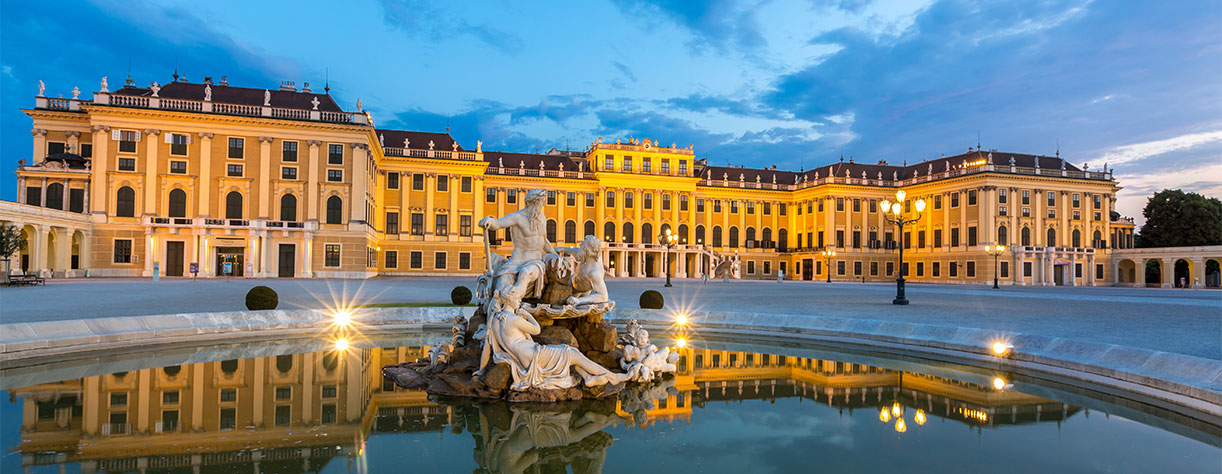 Schonbrunn Palace, Vienna Austria at dusk Schonbrunn Palace, Vienna Austria at dusk