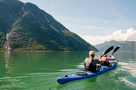 Kayaking in Eidfjord