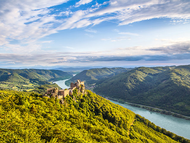 Beautiful landscape of the Wachau valley, near Vienna, Danube river, Austria Beautiful landscape of the Wachau valley, near Vienna, Danube river, Austria