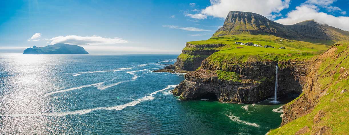 Cruising by Gásadalur (Goose Valley), Faroe Islands