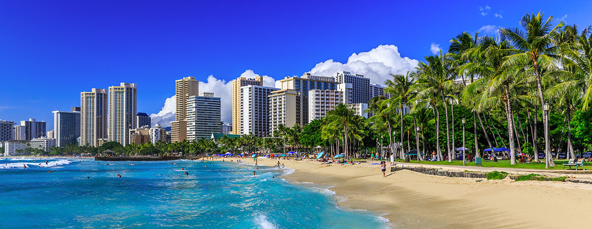 Honolulu, Hawaii. Waikiki beach and Honolulu's skyline, USA