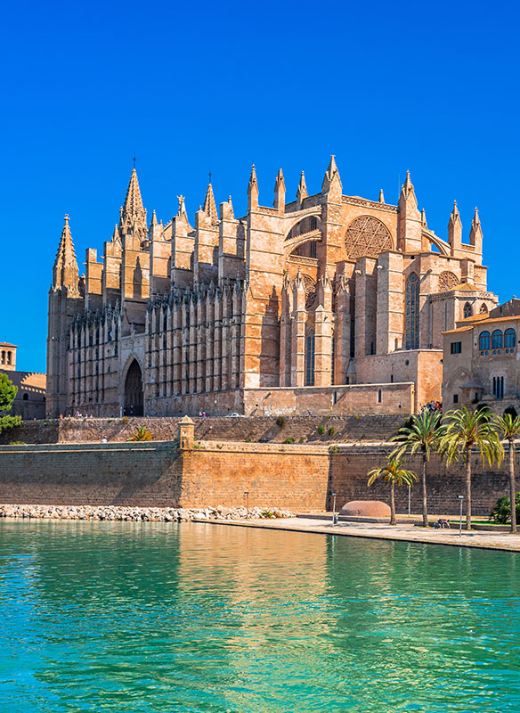 Palma Cathedral on a sunny day, Spain Palma Cathedral on a sunny day, Spain
