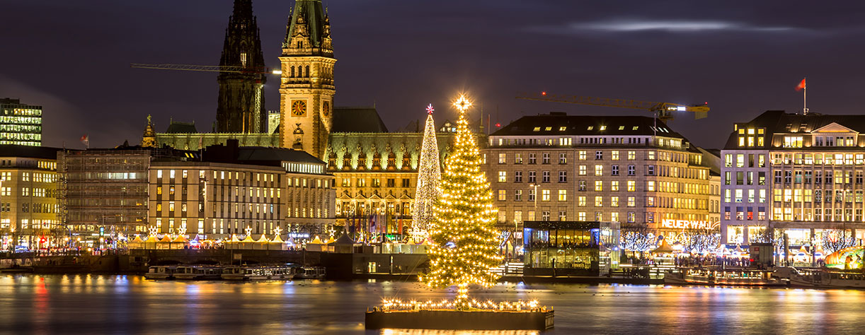 Hamburg city center at Christmas time, Germany