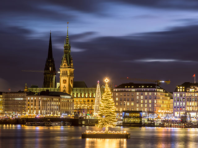 Hamburg city center at Christmas time, Germany