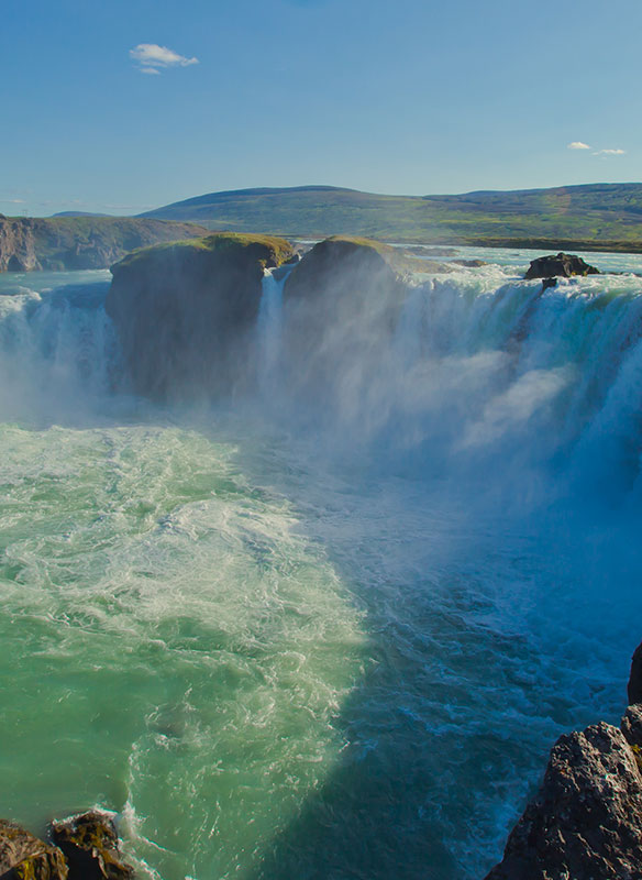 Gullfoss ‘Golden Waterfall’, Iceland Gullfoss ‘Golden Waterfall’, Iceland