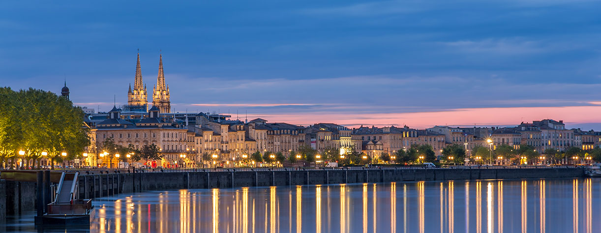View on Bordeaux in the evening - France View on Bordeaux in the evening - France