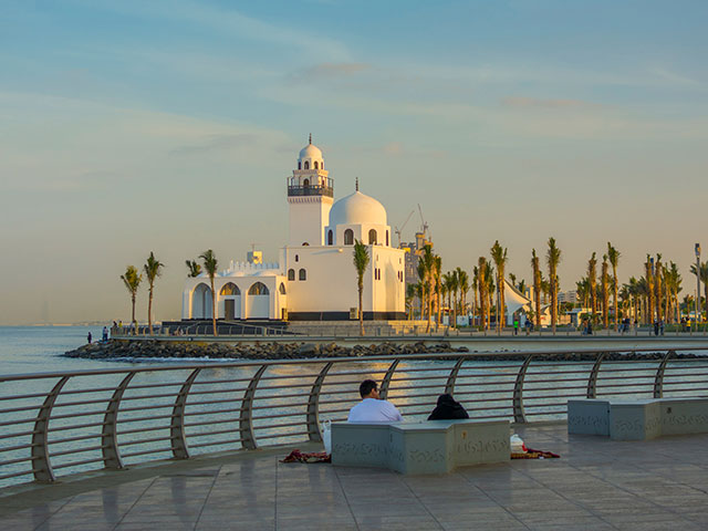 Seashore mosque in Jeddah, Saudi arabia