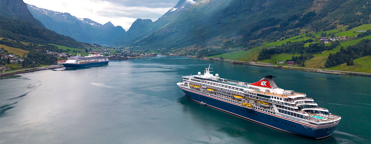 Balmoral arriving into Olden, Norway