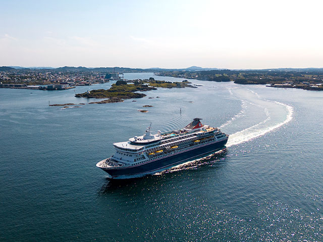 Balmoral cruising into Haugesund, Norway