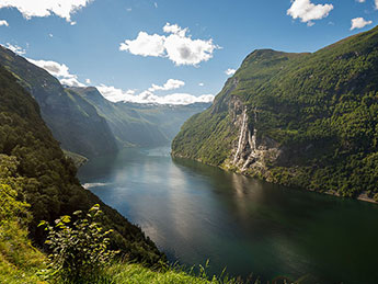 Seven Sisters Waterfall, Norway 