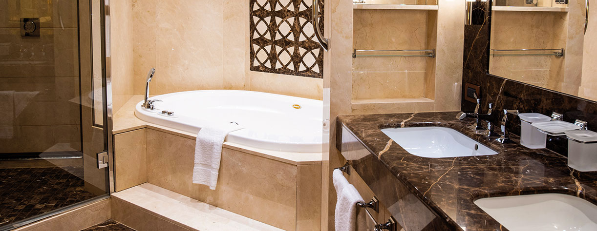 Bathroom, Olsen Suite, Borealis