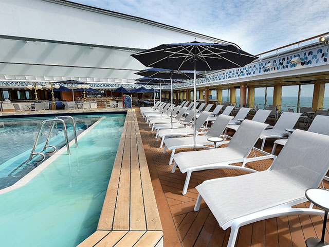 Swimming pool area, Bolette