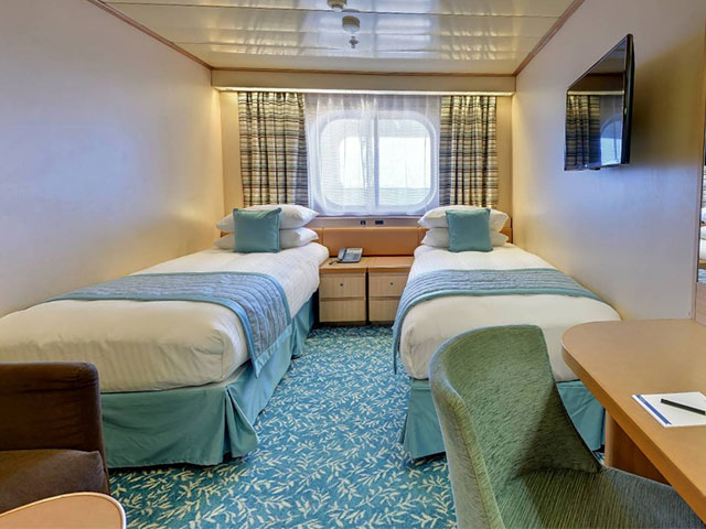 C grade cabin, Borealis