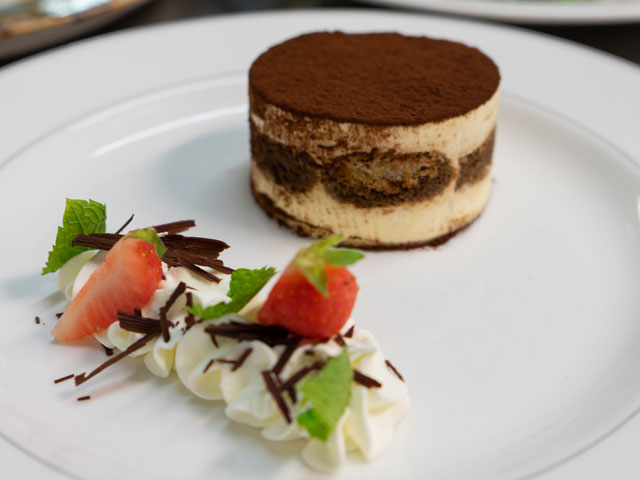 Tiramisu, main dessert