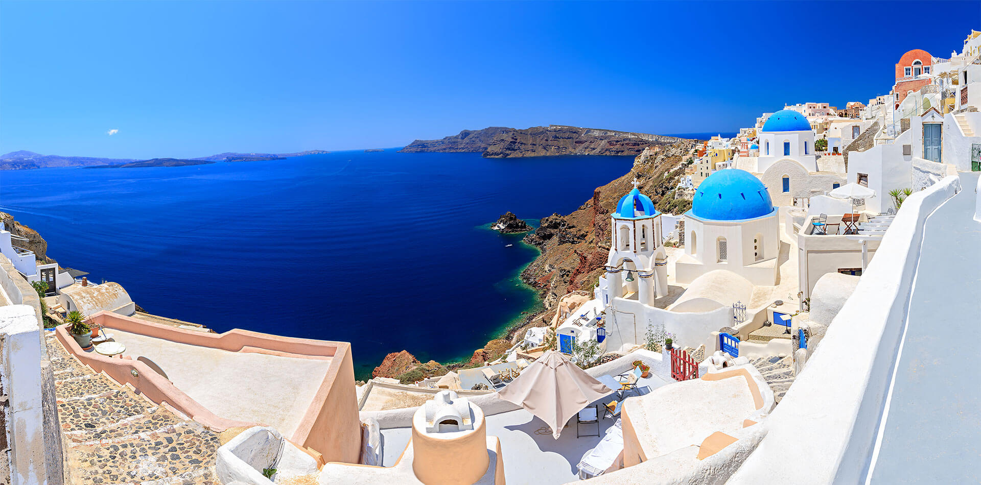 Beautiful sea views of Santorini, Greece