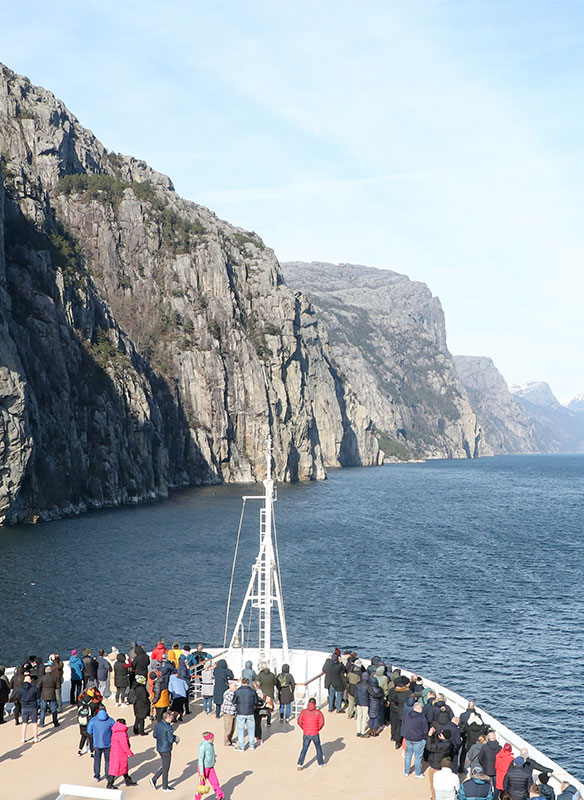 Scenic Cruising Lysefjord