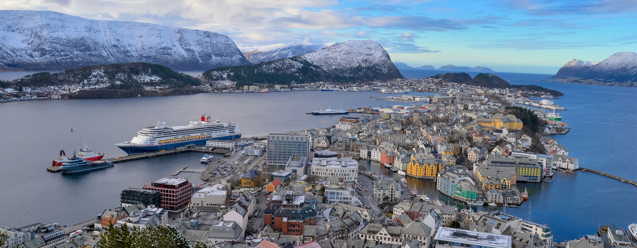 Cruise to Alesund