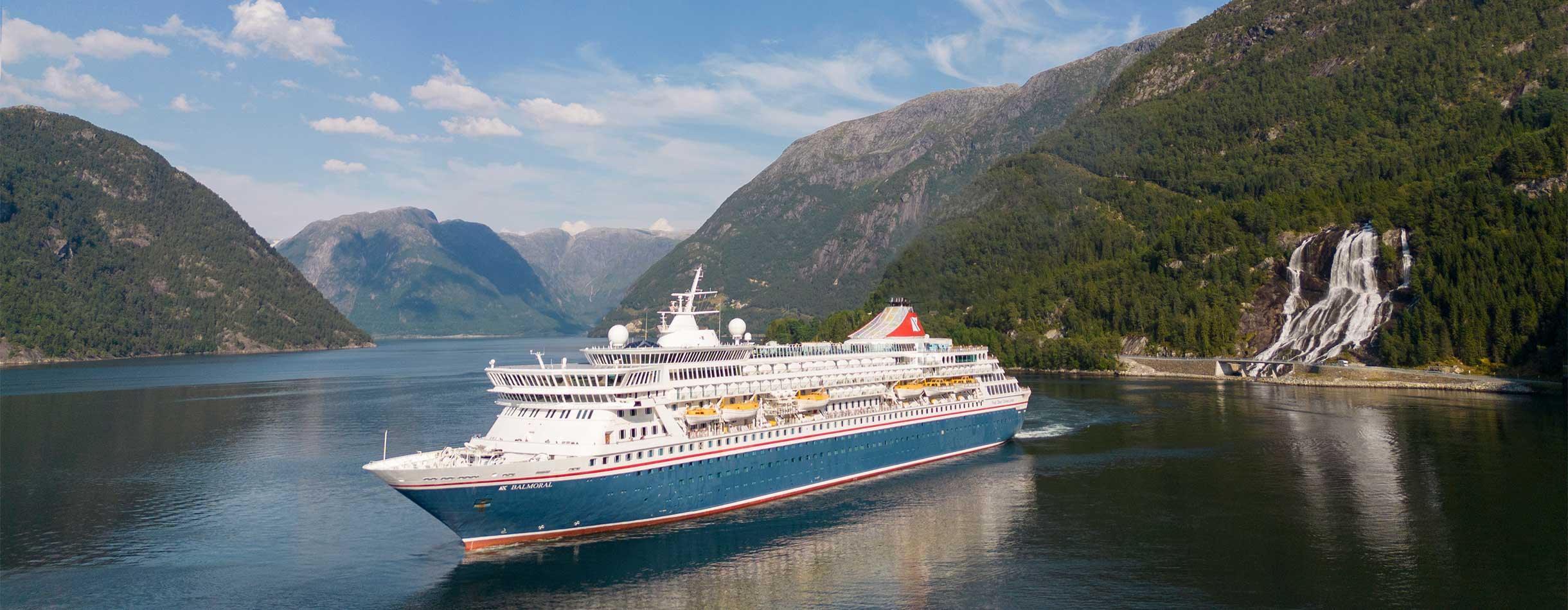 Cruising by Furebergfossen