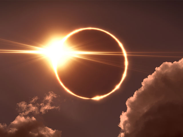 Total eclipse of the Sun. The moon covers the sun in a solar eclipse