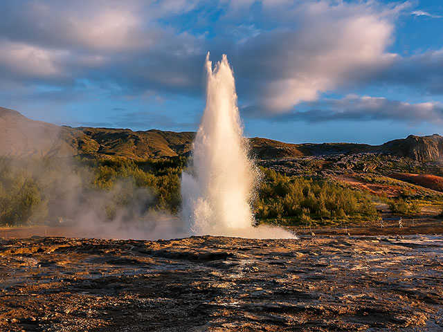 Strokkur geysir eruption, Golden Circle, Iceland