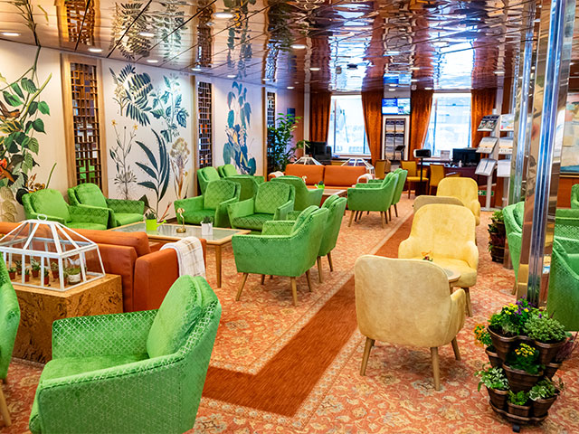 Botanical room on Balmoral