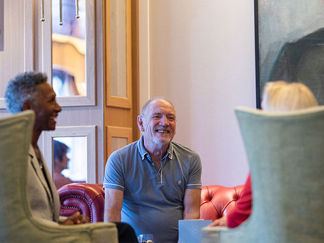 Guests in the Morning light pub, Bolette