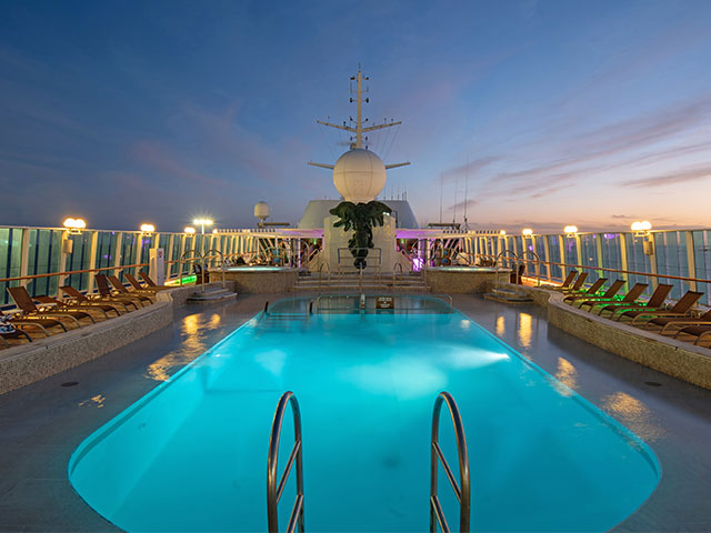 Swimming pool, Balmoral