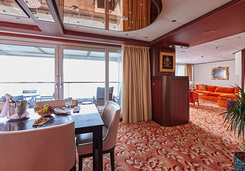 Olsen Suite on Fred. Olsen’s Bolette cruise ship Olsen Suite on Fred. Olsen’s Bolette cruise ship