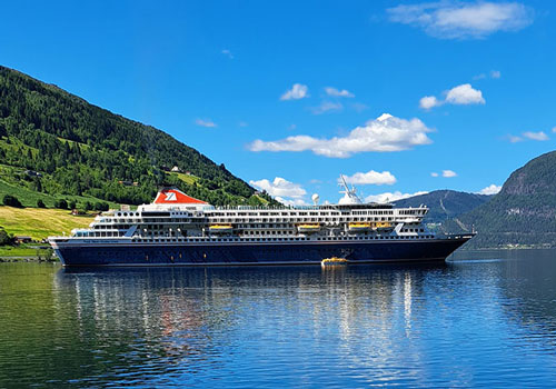 Balmoral in Olden, Norway