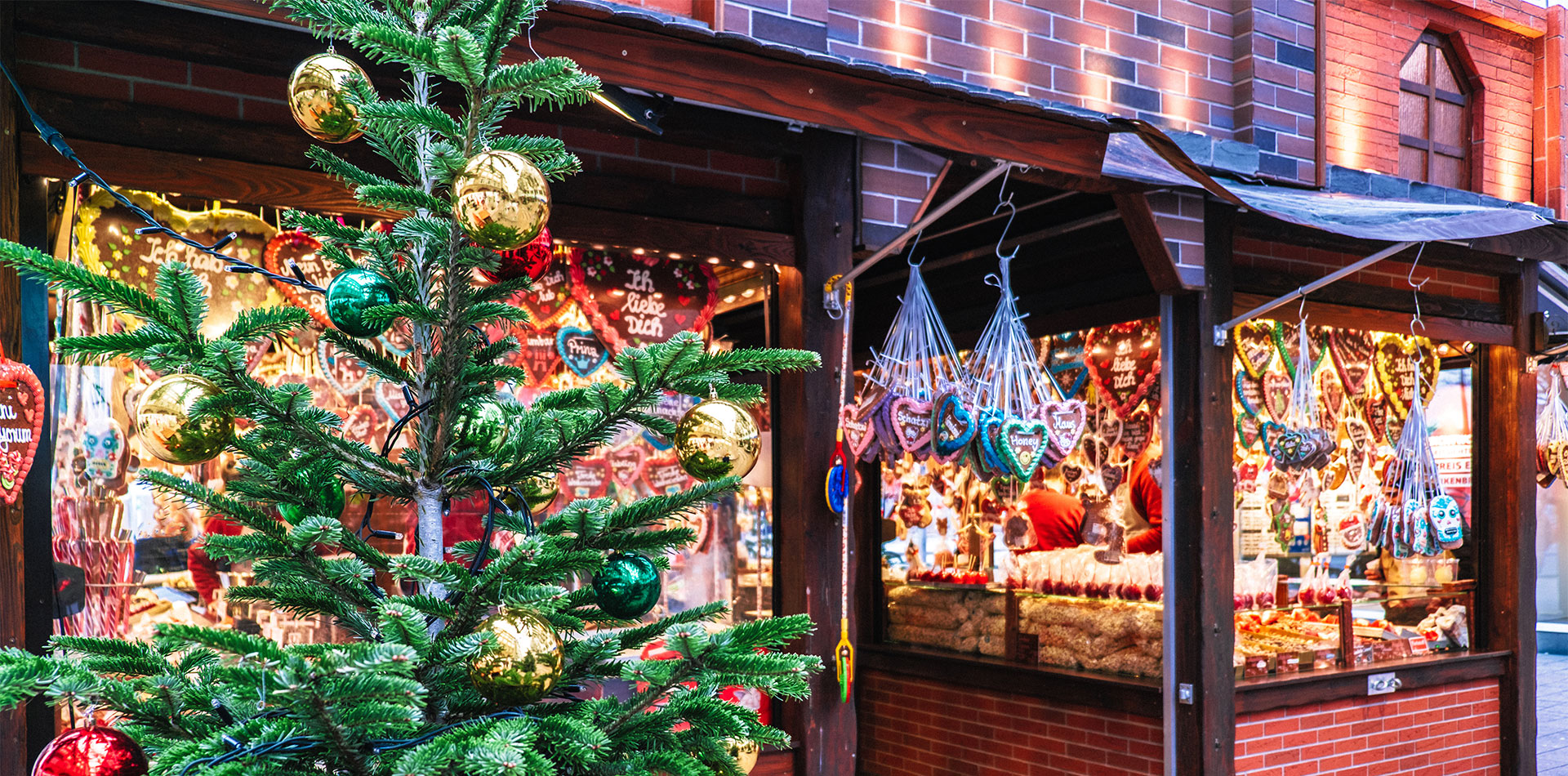 Christmas markets with gingerbread cookies, Germany