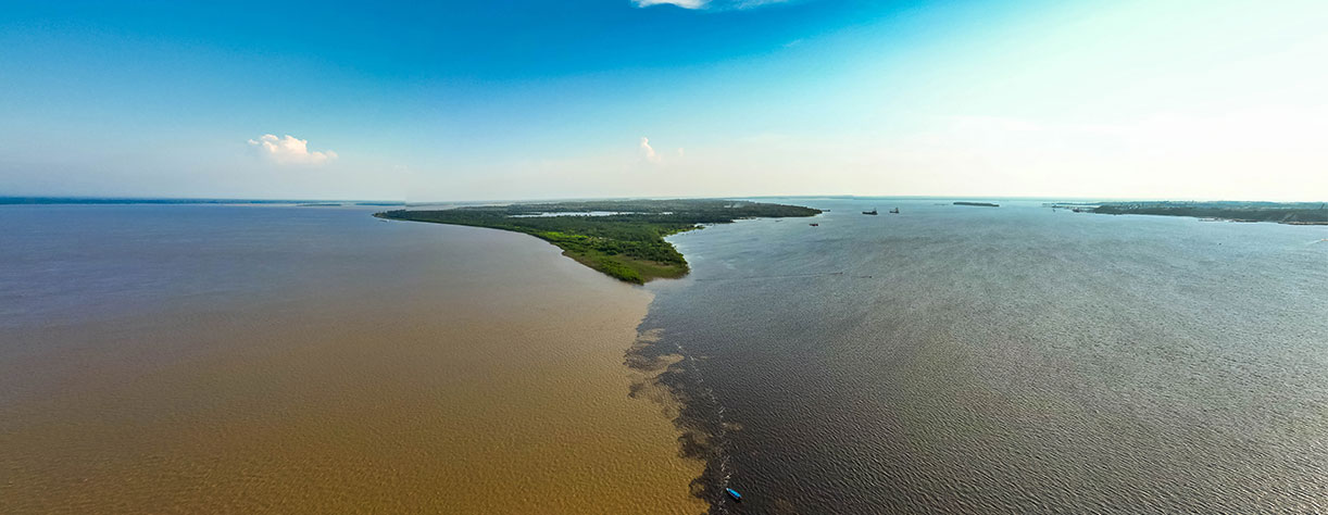 Meeting of the waters, Brazil