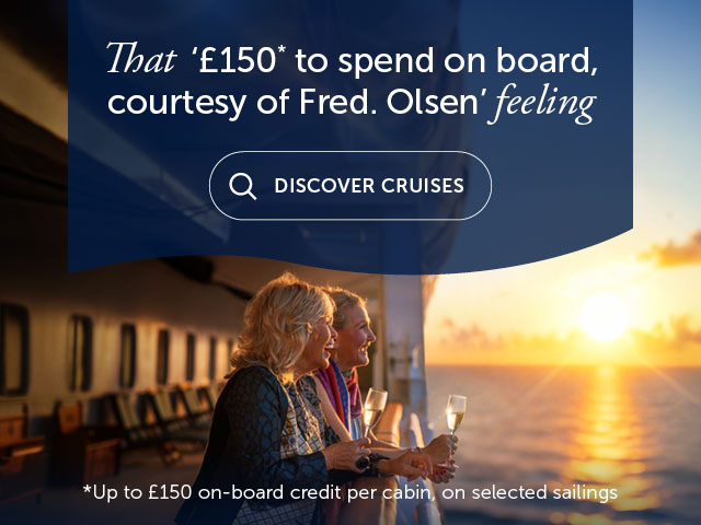 Guests enjoying drinks with up to £150 on board spend on selected cruises